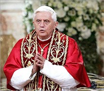 البابا بنديكتوس السادس عشر