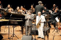 مهرجان موسيقى الغرفة لاوركسترا قطر في نادي السيدات