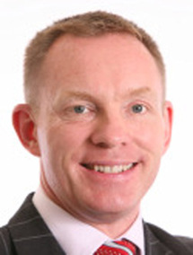 كريس براينت وزير بريطانيا لشئون أوروبا