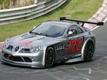 سرعة قيادة سينترك للسيارة بلغت أحيانا 315 كم/ساعة