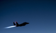 غارات التحالف شرق دير الزور أسقطت 150 من الموالين غارات التحالف شرق دير الزور أسقطت 150 من الموالين