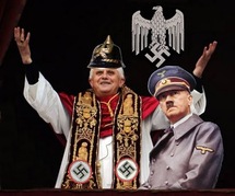 حالة غضب تسود كنيسة مالطا الكاثوليكية بعد رسم شارب هتلر على لوحة ترحيب بزيارة البابا