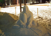 مسابقة النحت على الرمال بمشاركة أشهر فناني العالم بالحي الثقافي في  الدوحة 