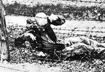 احد العالقين في معسكرات النازية