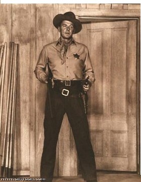 رونالد ريغان  من ممثل فاشل الى رئيس محبوب