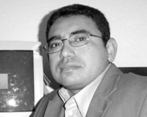 السينمائي اليمني حميد عقبي