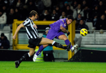 أزمة قلبية تودي بحياة ستوري والدوري الإيطالي يؤجل مبارياته