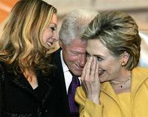بيل وهيلاري وابنتهما