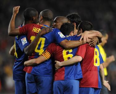 برشلونة يسقط تينيريفي بالأربعة ويقترب بثبات نحو الحفاظ على لقب الدوري الأسباني