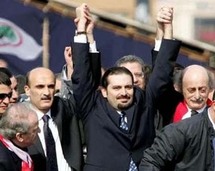 سعد الحريري مع وليد جنبلاط وكلاهما ورث قيادة الطائفة عن أبيه سعد الحريري مع وليد جنبلاط وكلاهما ورث قيادة الطائفة عن أبيه