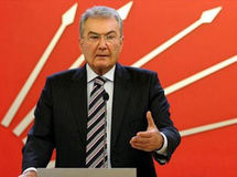 زعيم حزب المعارضة الرئيسي في تركيا دنيز بايكال