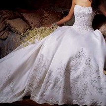 تعرف الزوج الذي يقيم في ألمانيا على الزوجة عبر الإنترنت