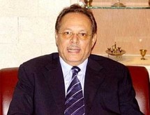 الرئيس اليمني الأسبق علي ناصر محمد الرئيس اليمني الأسبق علي ناصر محمد