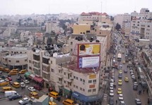 تشهد رام الله حركة متسارعة في تشييد مبان سكنية وتجارية وافتتاح مقاه ومطاعم تشهد رام الله حركة متسارعة في تشييد مبان سكنية وتجارية وافتتاح مقاه ومطاعم