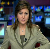 المذيعة السورية في قناة الجزيرة لونا الشبل