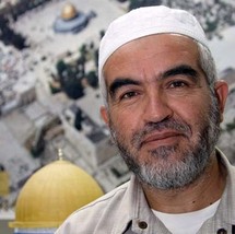 من بين المعتقلين الشيخ رائد صلاح زعيم الحركة الاسلامية في اسرائيل من بين المعتقلين الشيخ رائد صلاح زعيم الحركة الاسلامية في اسرائيل