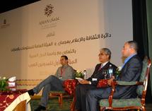 المتحدثون في جلسة التدوين الاحترافي في المؤتمر الاول للمدونين