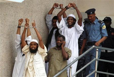 السودانيون الاربعة بعد الحكم عليهم بالاعدام - ارشيف السودانيون الاربعة بعد الحكم عليهم بالاعدام - ارشيف