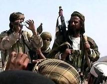 اليمن... بدء محاكمة رجلين متهمين بالانتماء لتنظيم القاعدة ومقتل ثمانية عسكريين