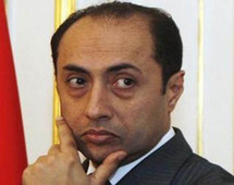 المتحدث الرسمي باسم وزارة الخارجية السفير حسام زكي
