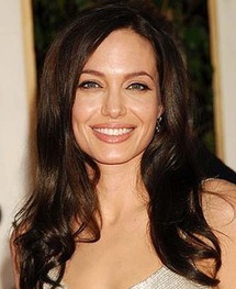 الممثلة الأمريكية أنجلينا جولي