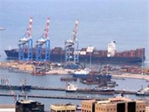 من المقرر ان ينفذ عمال الموانىء الاحتجاج في كل الموانىء السويدية من المقرر ان ينفذ عمال الموانىء الاحتجاج في كل الموانىء السويدية