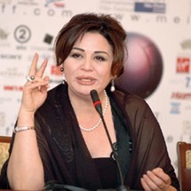 لم تحضر النجمة إلهام شاهين حفل الافتتاح على وعد بحضور حفل الختام