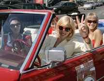 الرالي النسائي- 2010 : سباق السيارات يتحول الى  مسابقة ملكات  الجمال