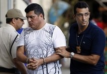 وصول مهرب المخدرات دودوس الى نيويورك