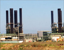 توقفت محطة توليد الكهرباء في قطاع غزة تماما عن العمل