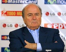 السويسري جوزيف بلاتر رئيس الاتحاد الدولي لكرة القدم السويسري جوزيف بلاتر رئيس الاتحاد الدولي لكرة القدم
