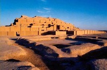 عراق ملئ بالاوابد في جميع محافظاته وخصوصا حول عاصمته