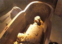 عثر على المقبرتين في منطقة سقارة