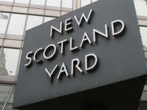 الشرطة تتعرف على جثة المغني الاسكتلندي سكوت هاتشيسون