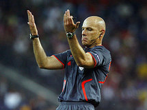 الحكم الانجليزي هوارد ويب