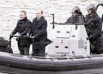 "أستون مارتن" تنتج "غواصة شخصية" على طريقة جيمس بوند "أستون مارتن" تنتج "غواصة شخصية" على طريقة جيمس بوند