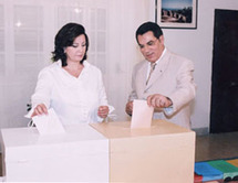 الرئيس التونسي زين العابدين بن علي وزوجته ليلى بن علي
