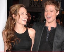 نجما هوليود انجيلينا جولي وبراد بيت