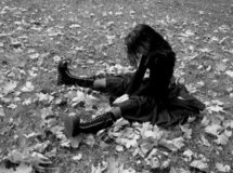 دراسة: الوحدة كالتدخين والسمنة المفرطة تضر بصحة الإنسان 