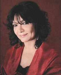 الكاتبة السورية سلوى النعيمي