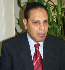 علاء الاسواني