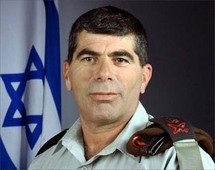 رئيس الاركان الاسرائيلي الجنرال جابي اشكنازي