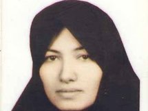 المرأة المكحوم عليها بالاعدام رجما في ايران