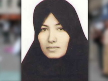 شخصيات عالمية بينها سوينكا وكونديرا تطلق نداء للافراج عن ايرانية محكومة بالرجم حتى الموت