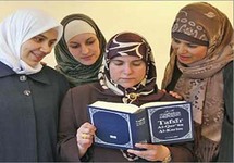 الدنماركيون ينظرون الى جرائم الشرف والزيجات القسرية كجزء من الاسلام الدنماركيون ينظرون الى جرائم الشرف والزيجات القسرية كجزء من الاسلام