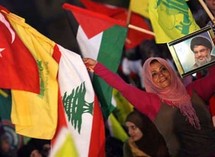 على متن السفينة ناشطات من لبنان والعالم فقط ومساعدات إنسانية على متن السفينة ناشطات من لبنان والعالم فقط ومساعدات إنسانية