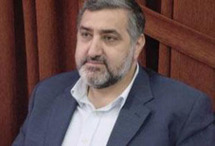 صلاح الدين كفتارو نجل مفتي سوريا السابق