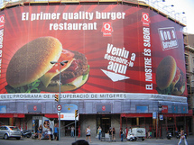 اقبال على الأطعمة الاسلامية  في الوجبات السريعة .... و سلسلة "كويك" تزيد عدد فروعها الحلال