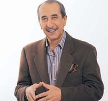 الصحافي المصري المعارض حمدي قنديل