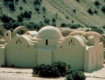 قرية المعماري حسن فتحي في الأقصر